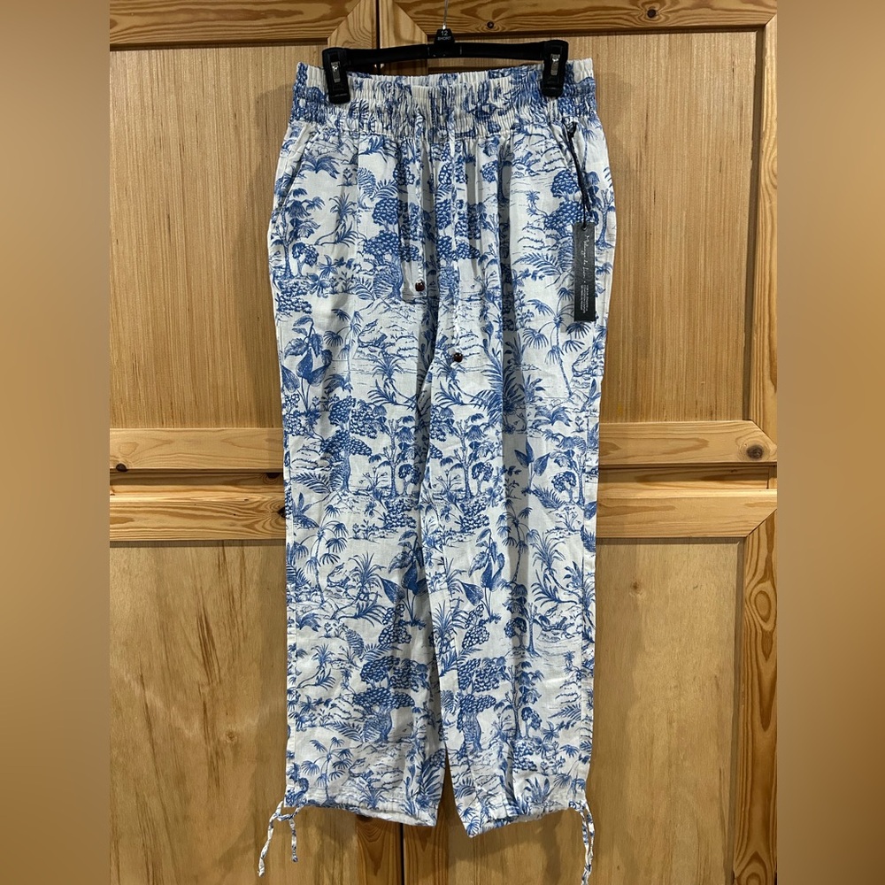 NWT Nicole Miller Blue and White Tropical Toile Print Linen AnkleTrousers Sz L